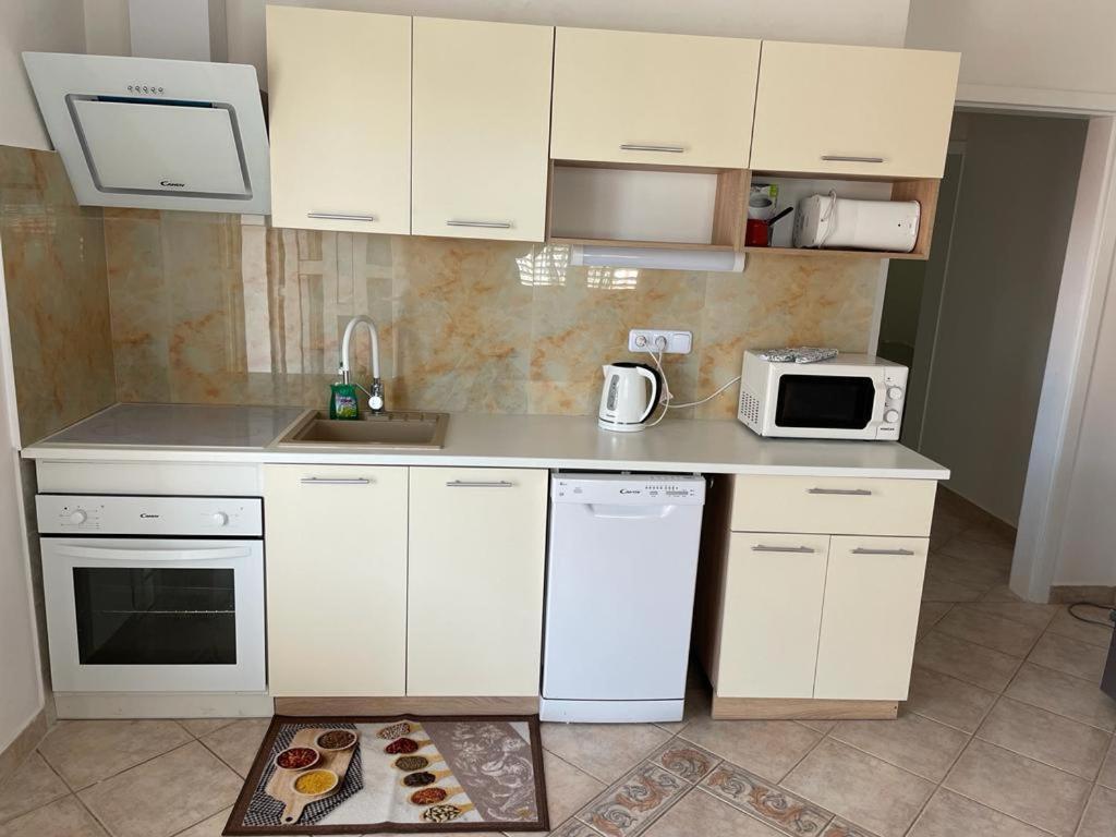 Apartmani Ira Vir Zewnętrze zdjęcie