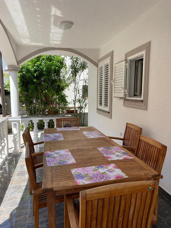 Apartmani Ira Vir Zewnętrze zdjęcie